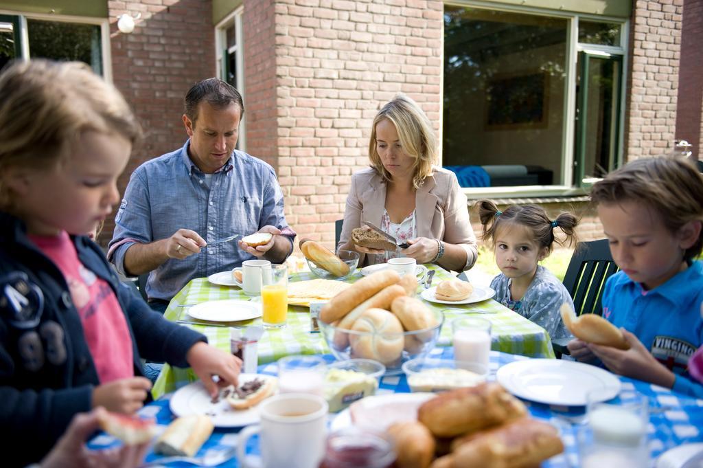 Roompot Vakantiepark De Weerterbergen Ruang foto